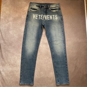 Vetements Logo Blue Jeans Japan 99% Cotton High Rise Zip Fly Straight Leg 29
